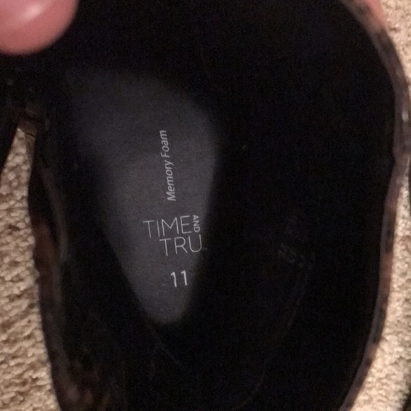 Snake print booties - Picture 6 of 7